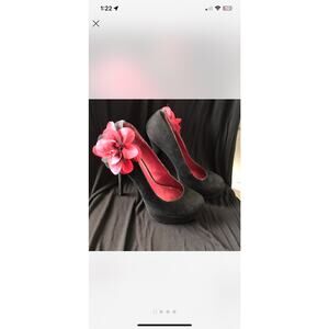 Dollhouse heels. Size 9